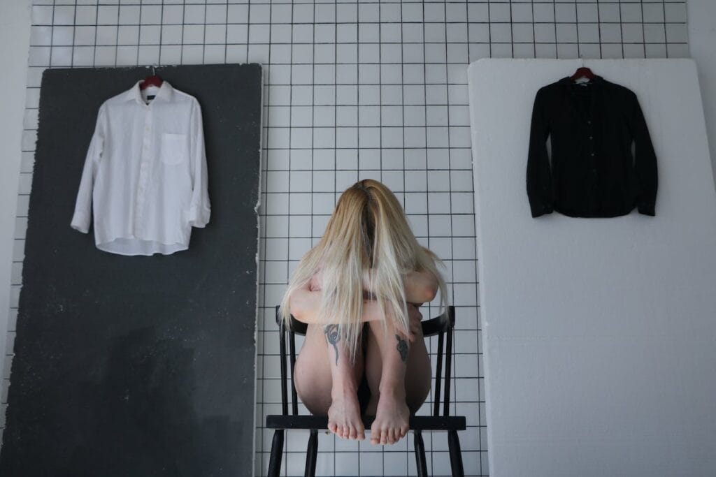How to Tell the Difference Between Teenage Rebellion and Mental Illness 2 Mood disorders
