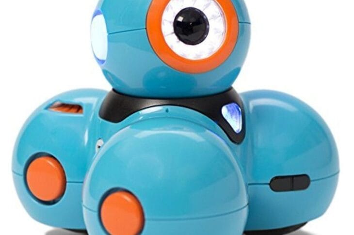 Wonder Workshop Dash Robot
