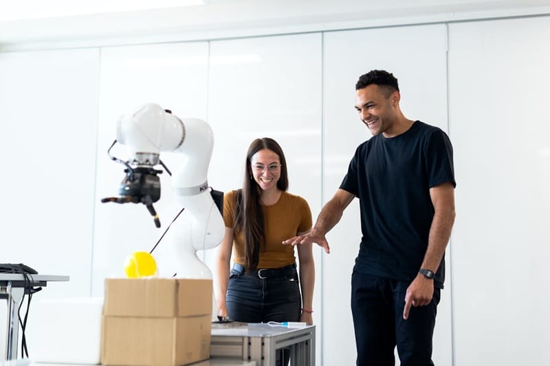 Mastering AI: Top Courses to Stay Ahead in the AI Revolution 1 AI automation