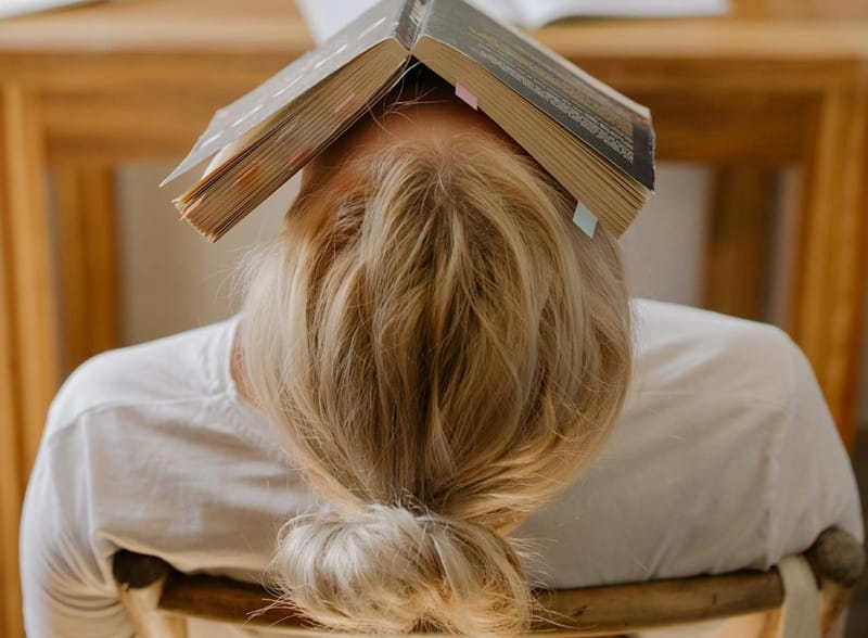 10 Ways to Help Your Teen Choose a College Major (Without the Pressure) 1 Choosing a college major, without the pressure