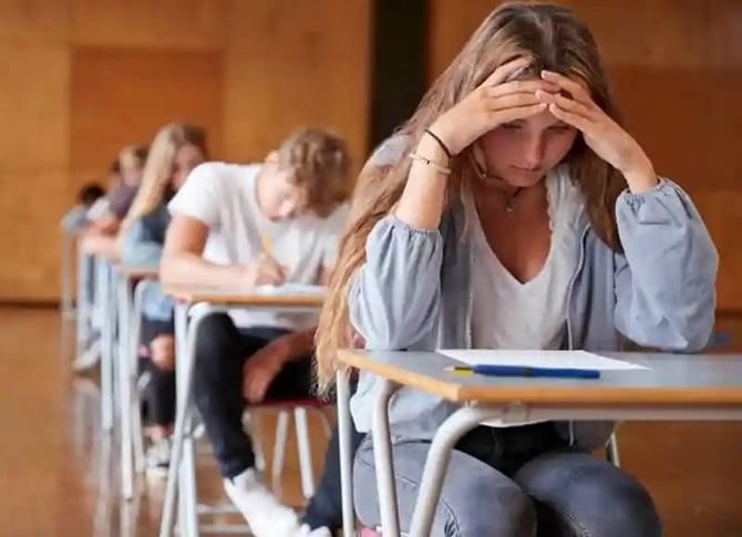 Students taking standardised tests